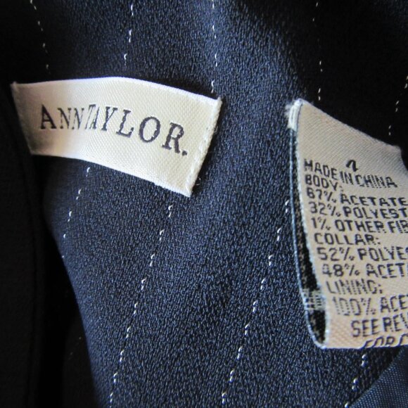 ANN TAYLOR Black Stripe Size 4 Collar Back Button Closure Career Dress - Picture 4 of 4